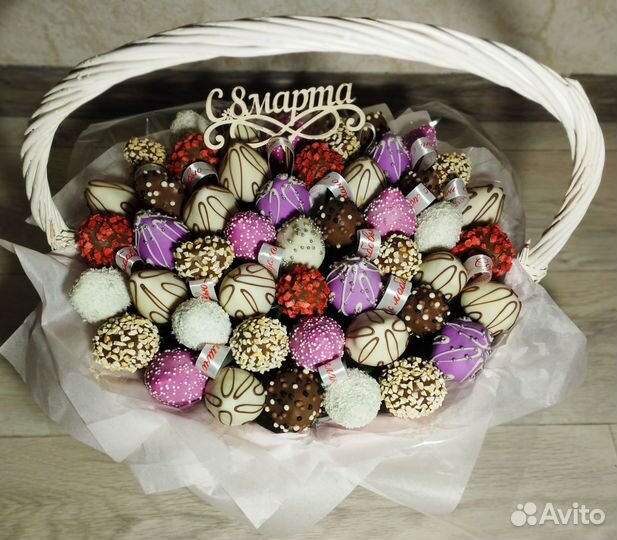 Клубника в шоколаде, цветы, корзины, боксы, букеты