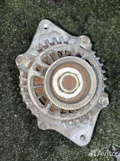 Генератор EJ25D Subaru Legacy BD 23700AA202