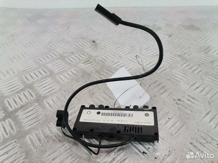 Усилитель антенны Peugeot 407 2005