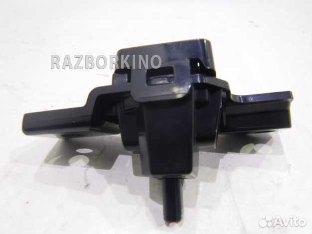 Кнопка Ниссан Teana J32