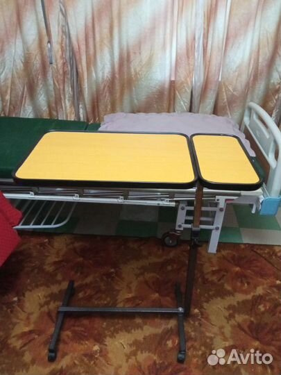 Раскладной стол для лежачих больных
