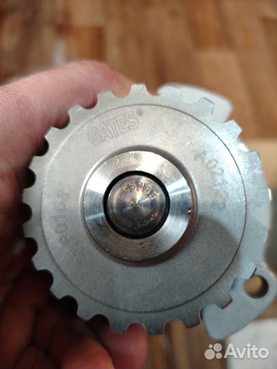 Помпа на LADA vesta