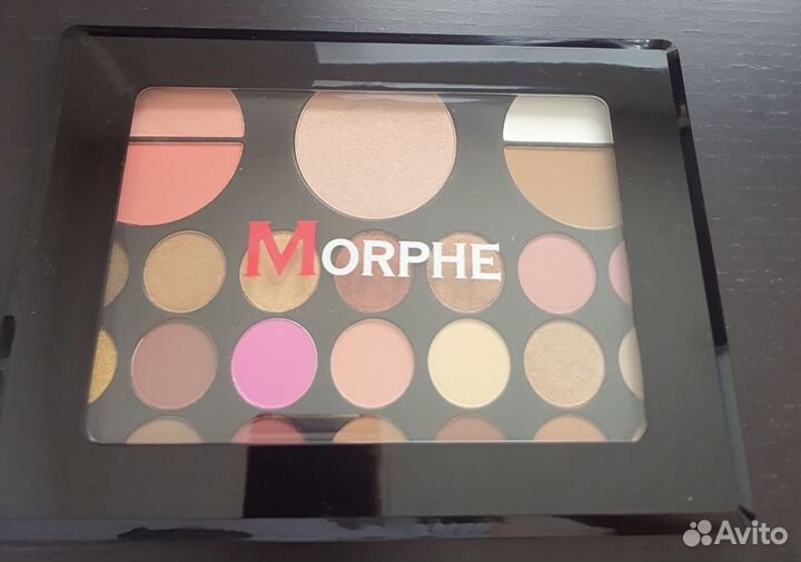 Профессиональный набор для макияжа