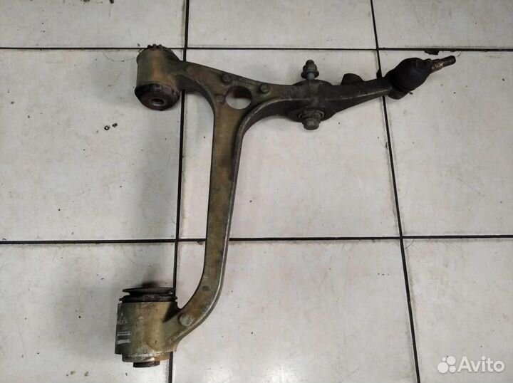 Рычаг передний нижний правый w211 E-class 112,9