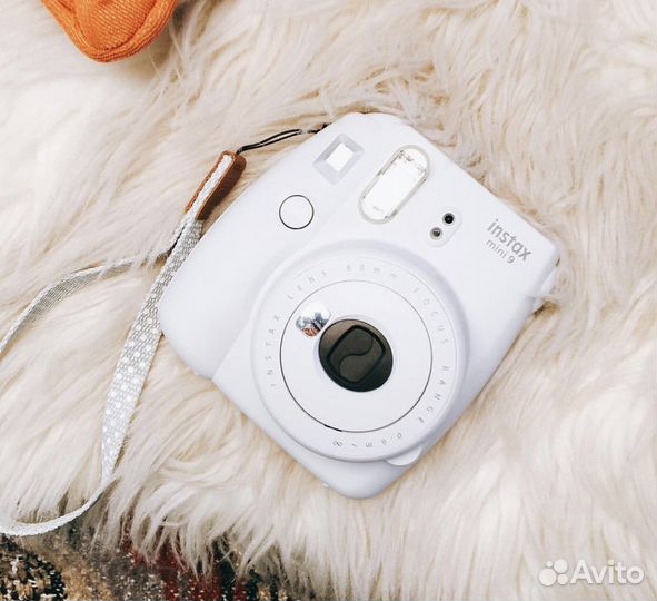 Фотоаппарат instax mini 12