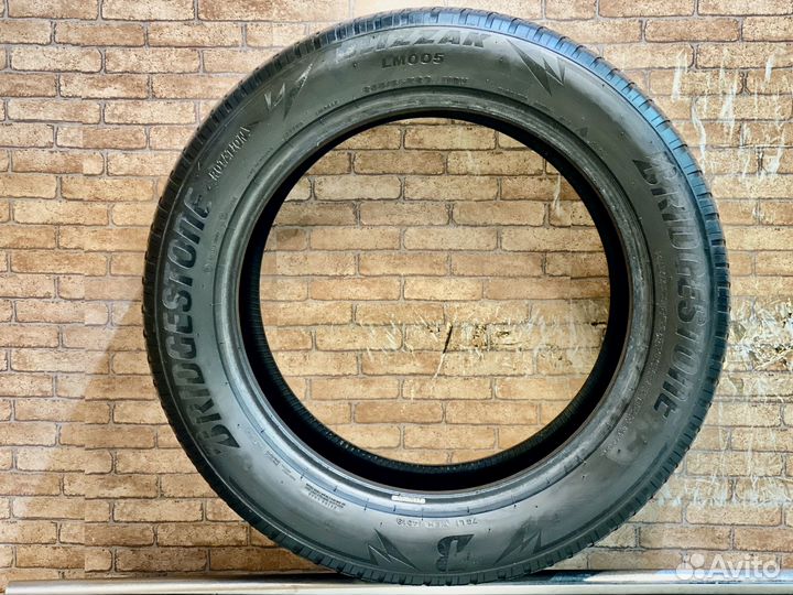 Bridgestone Blizzak LM-005 255/55 R20 110V