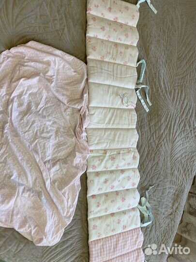 Бортики в кроватку