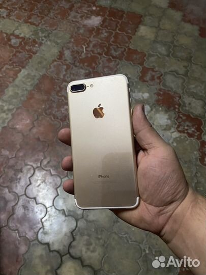 iPhone 7 plus 32gb