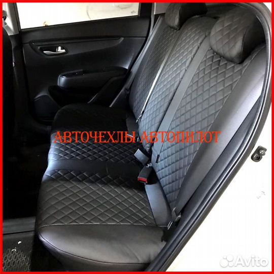 Чехлы Автопилот Kia Rio 4 из экокожи чёрные Ромб