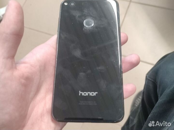 HONOR 8 Lite, 4/32 ГБ