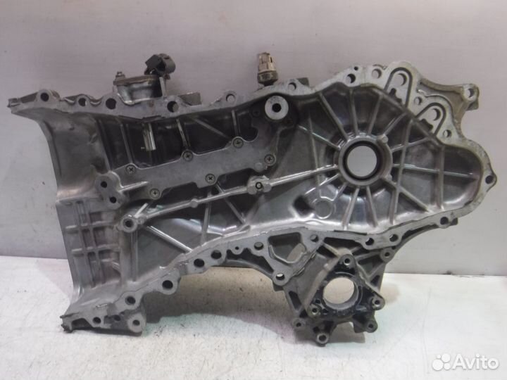 Крышка двигателя передняя Toyota RAV4