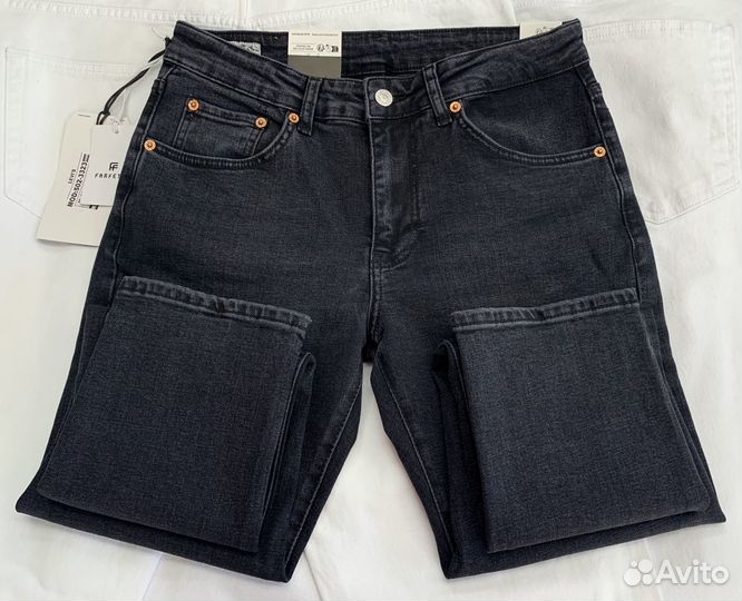 Джинсы Levi's 502 Taper