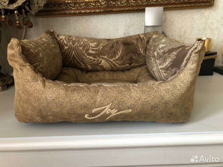 Лежак для кошки или маленькой собаки