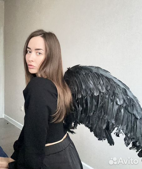 Крылья черного ангела на хэллоуин