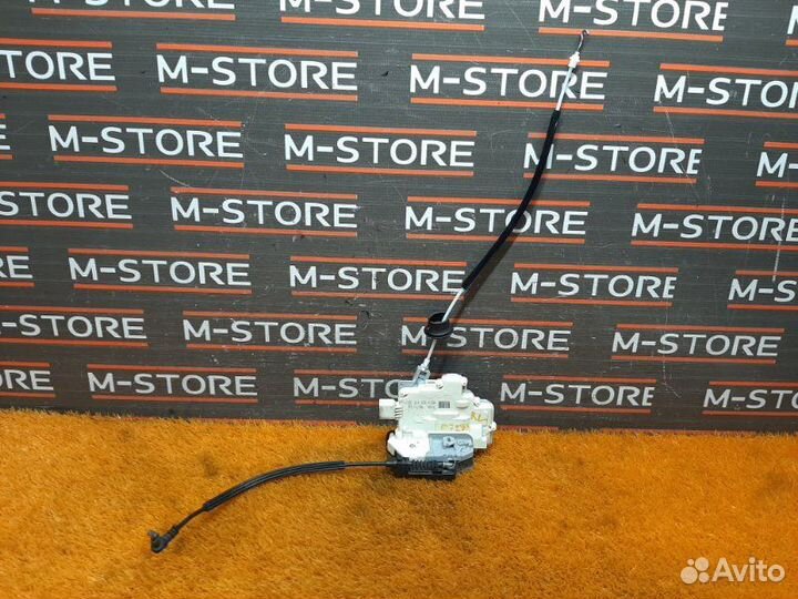 Замок двери задний левый Audi Q7 4LB BHK 2009