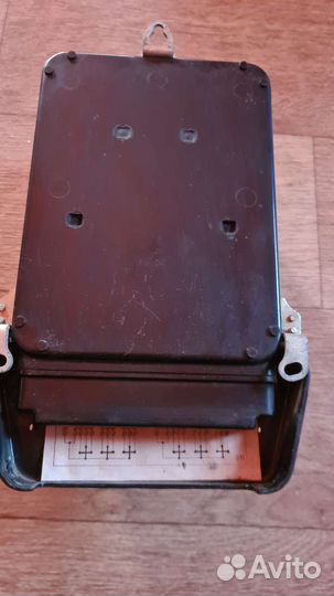 Электросчетчик трехфазный