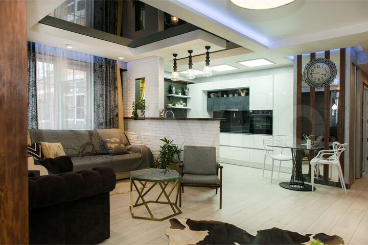 3-к. квартира, 84 м², 8/9 эт.