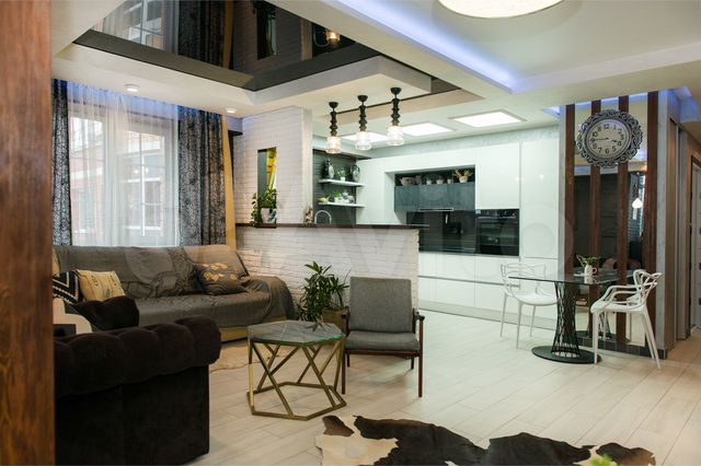 3-к. квартира, 84 м², 8/9 эт.