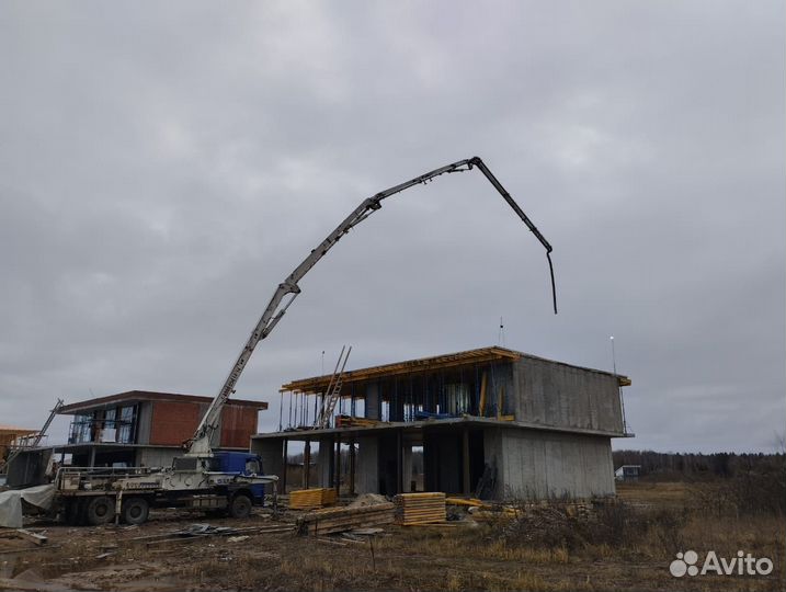 Услуги/ аренда автобетононасоса