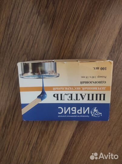 Шпатели, защита воскоплава и лента для депиляции