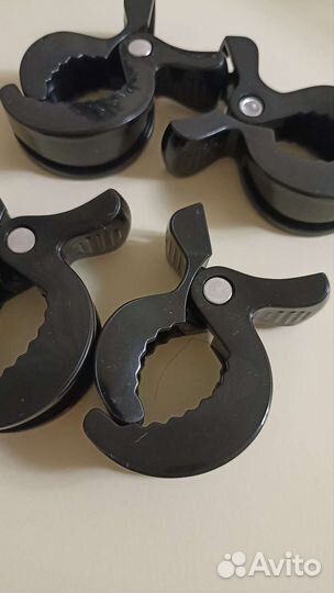 Зажим держатель для игрушек, дождевика, пеленок