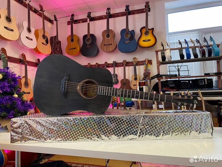 Электроакустичечкая гитара Flight