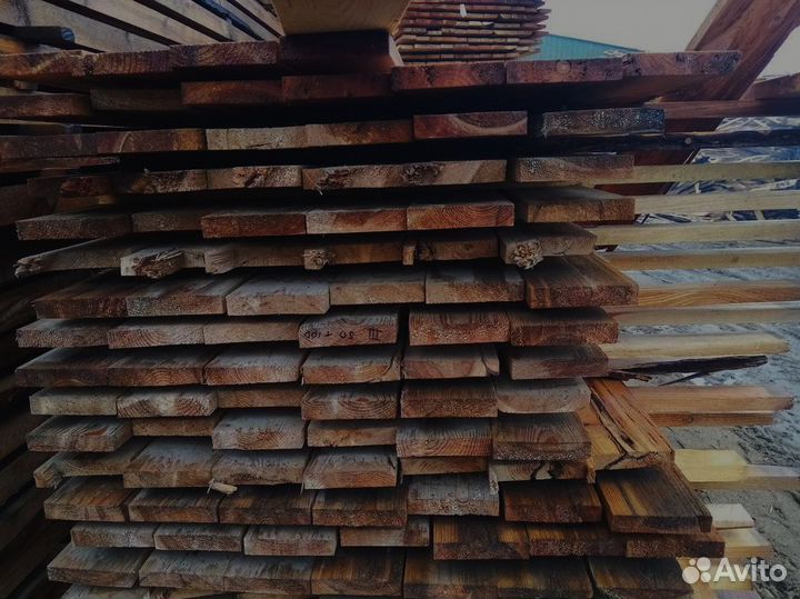 Экологичные доски из сосны для здорового жилья