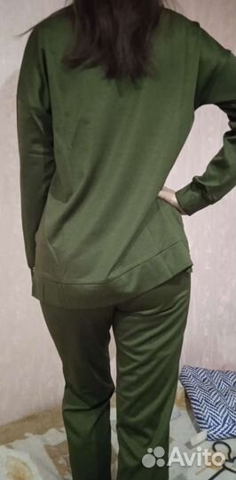 Спортивный костюм женский новый