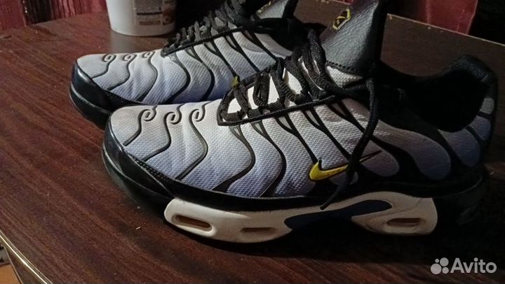 Кроссовки мужские nike air max tn plus