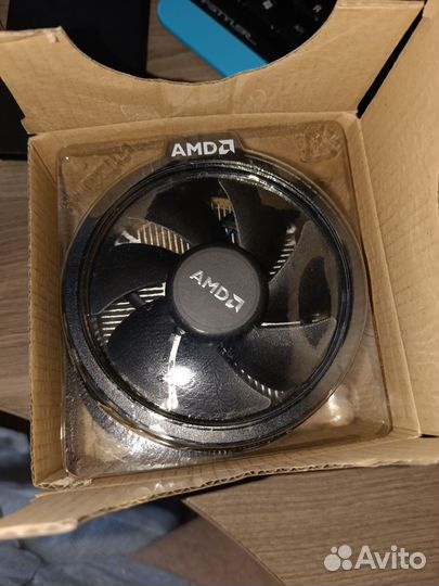 Кулер для процессора AMD Wraith Stealth