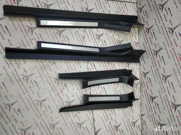 Порожки w203 Mercedes комплект