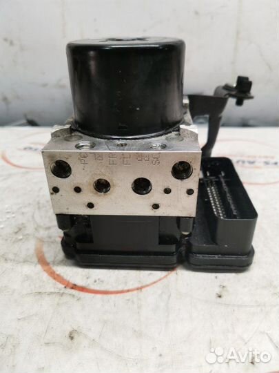 Блок ABS Volvo V60 2.0 дизель D5204T 2014