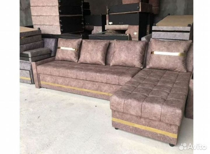 Угловой диван в наличии не б/у