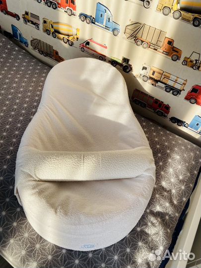 Кокон + вещи (для новорожденных )