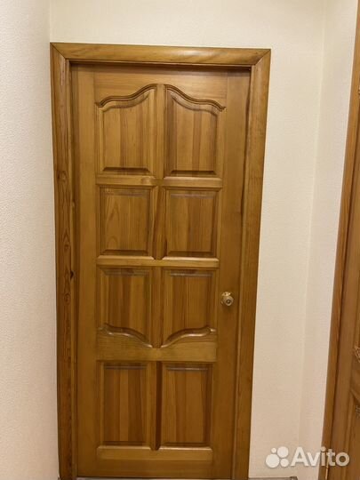 Продаются двери деревянные из массива сосны