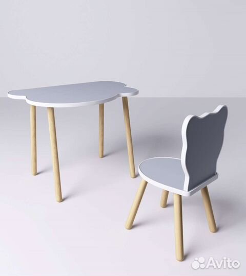 Детский стол и стул новые