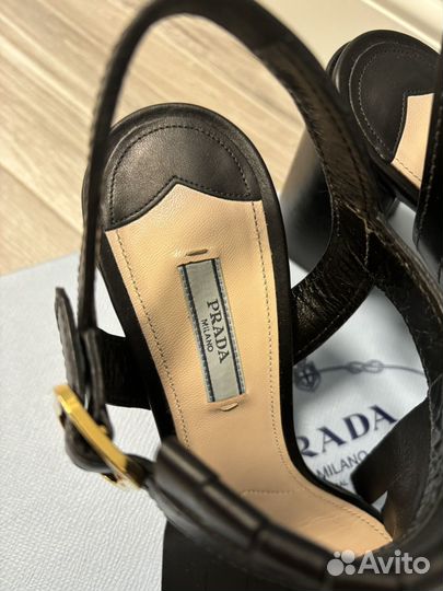 Босоножки prada 40,5