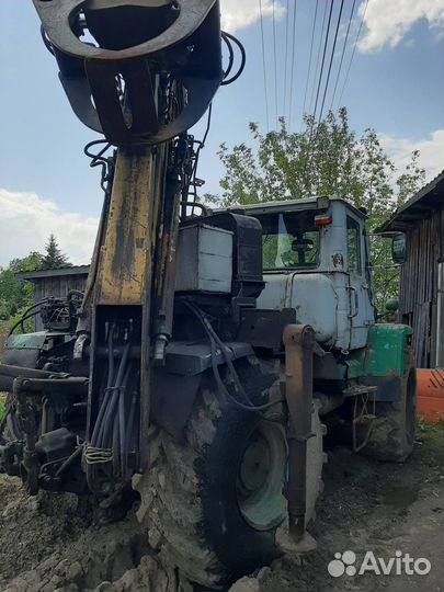 Трактор Т-150 с гидроманипулятором, навесным ножом