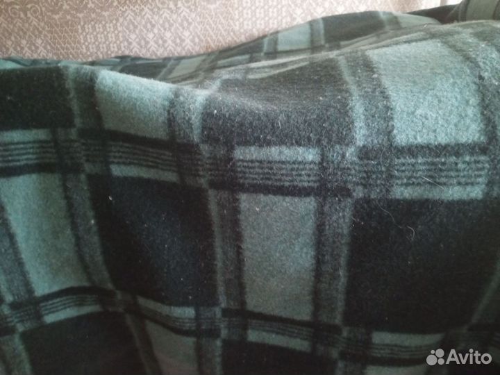 Одеяло шерстяное