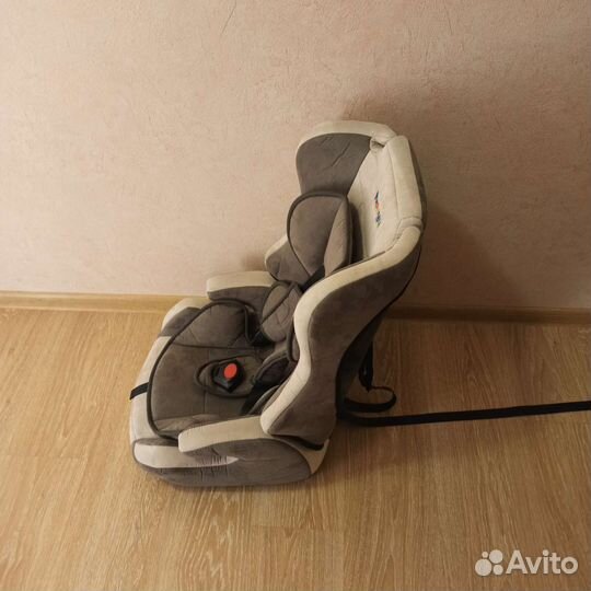 Детское удерживающее кресло