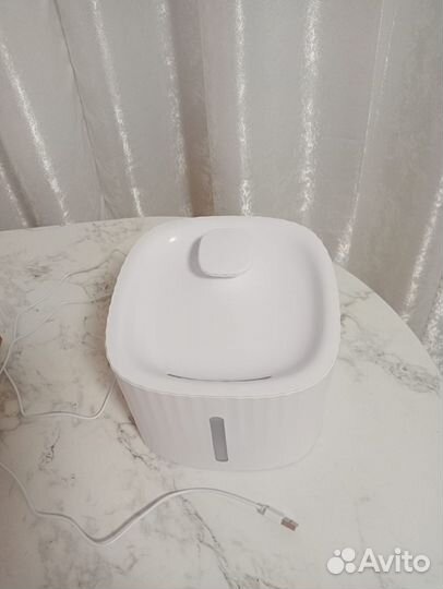 Поилка автоматическая (фонтан) для собак и кошек