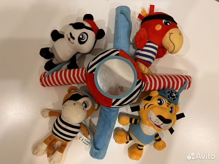 Музыкальный мобиль на кроватку