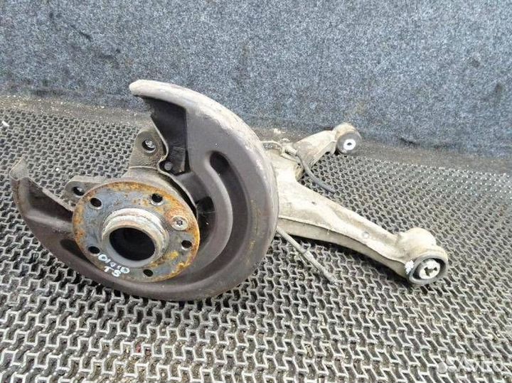 Рычаг задний правый Volkswagen Transporter T5 2005