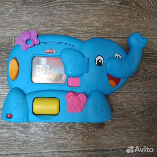 Музыкальные и развивающие игрушки. Алфавит