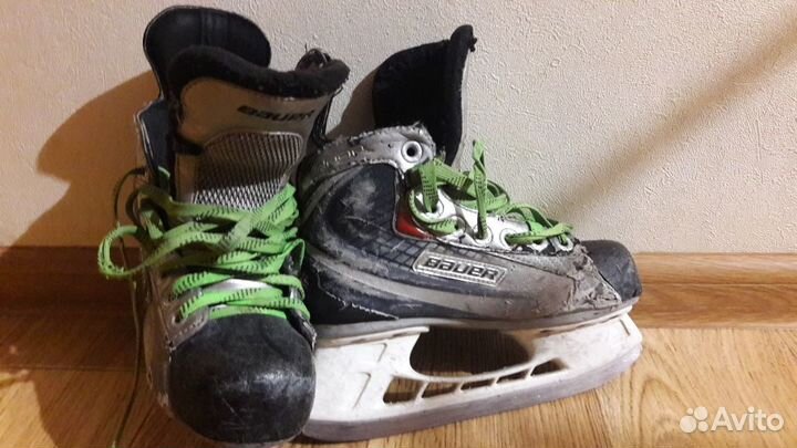 Хоккейные коньки bauer vapor