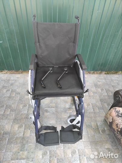 Коляска инвалидная