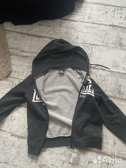 Зипка Lonsdale