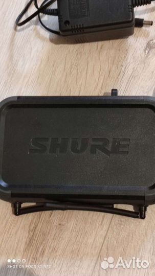 Радиомикрофон shure pg 58