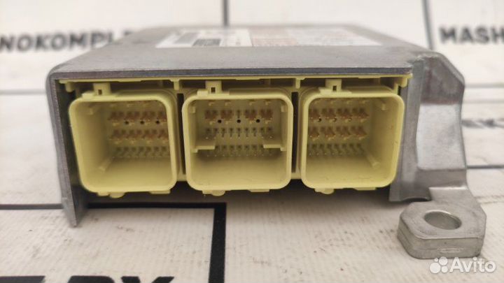 Блок управления подушкой безопасности Toyota Land