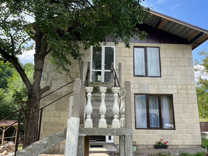 Дом 100 м² на участке 15 сот.